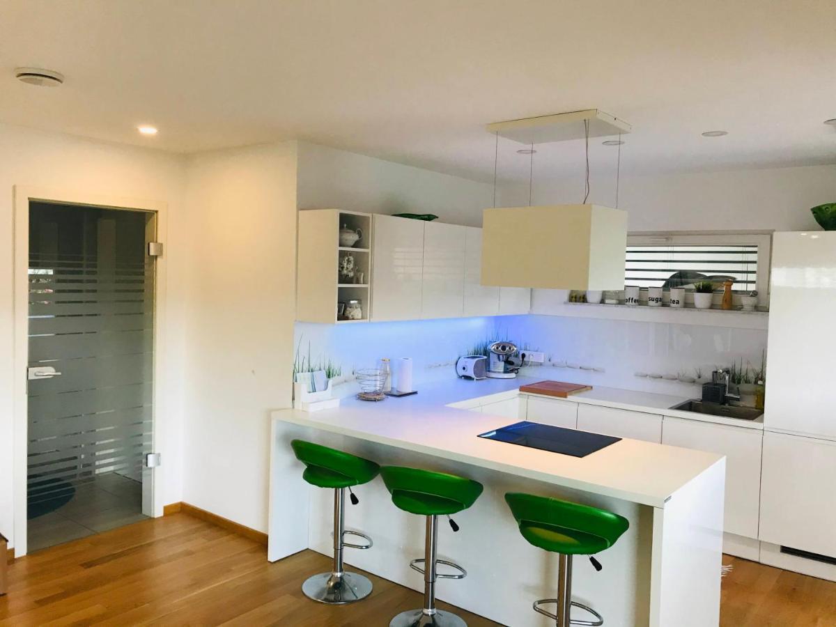 Spacious Family Home Near Bled - Modern & Cozy 라도블리차 외부 사진