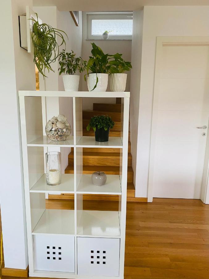 Spacious Family Home Near Bled - Modern & Cozy 라도블리차 외부 사진