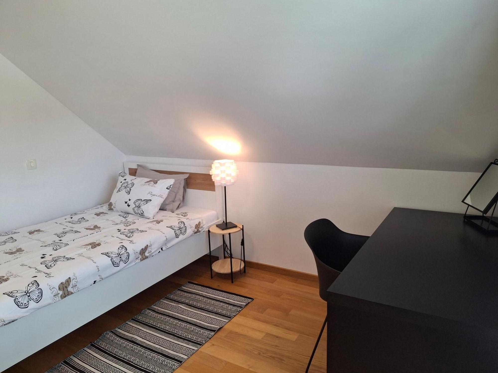 Spacious Family Home Near Bled - Modern & Cozy 라도블리차 외부 사진