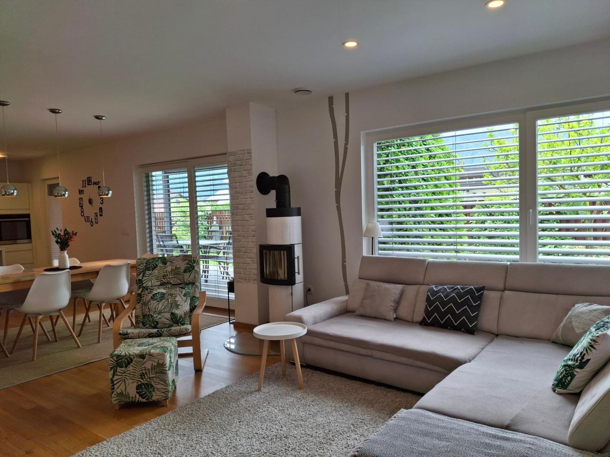 Spacious Family Home Near Bled - Modern & Cozy 라도블리차 외부 사진