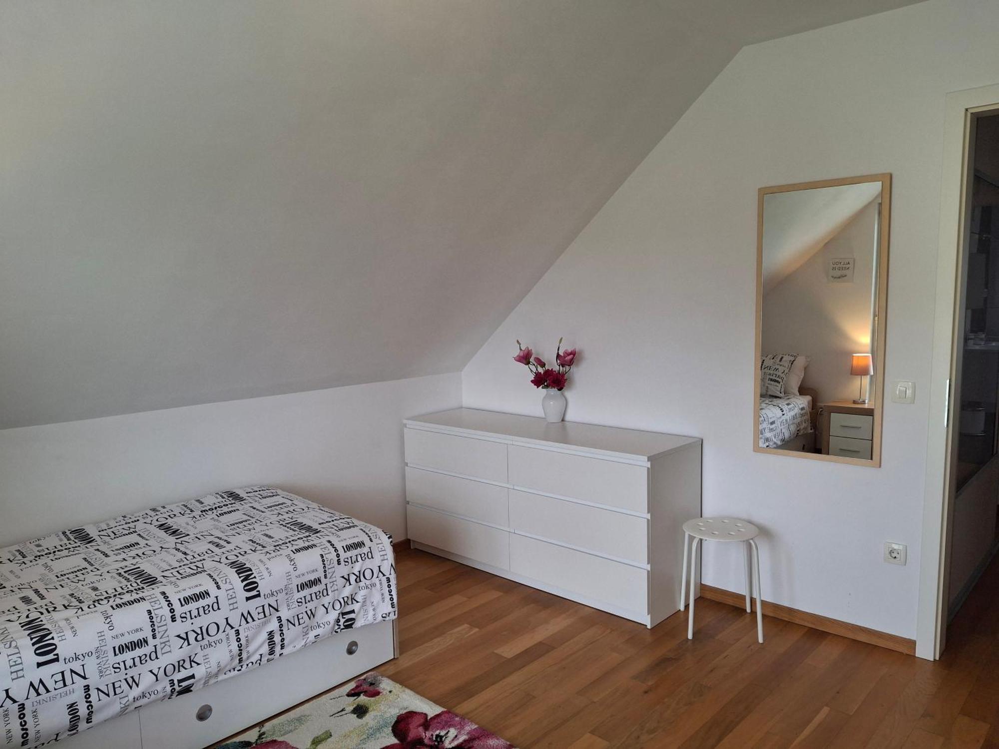 Spacious Family Home Near Bled - Modern & Cozy 라도블리차 외부 사진