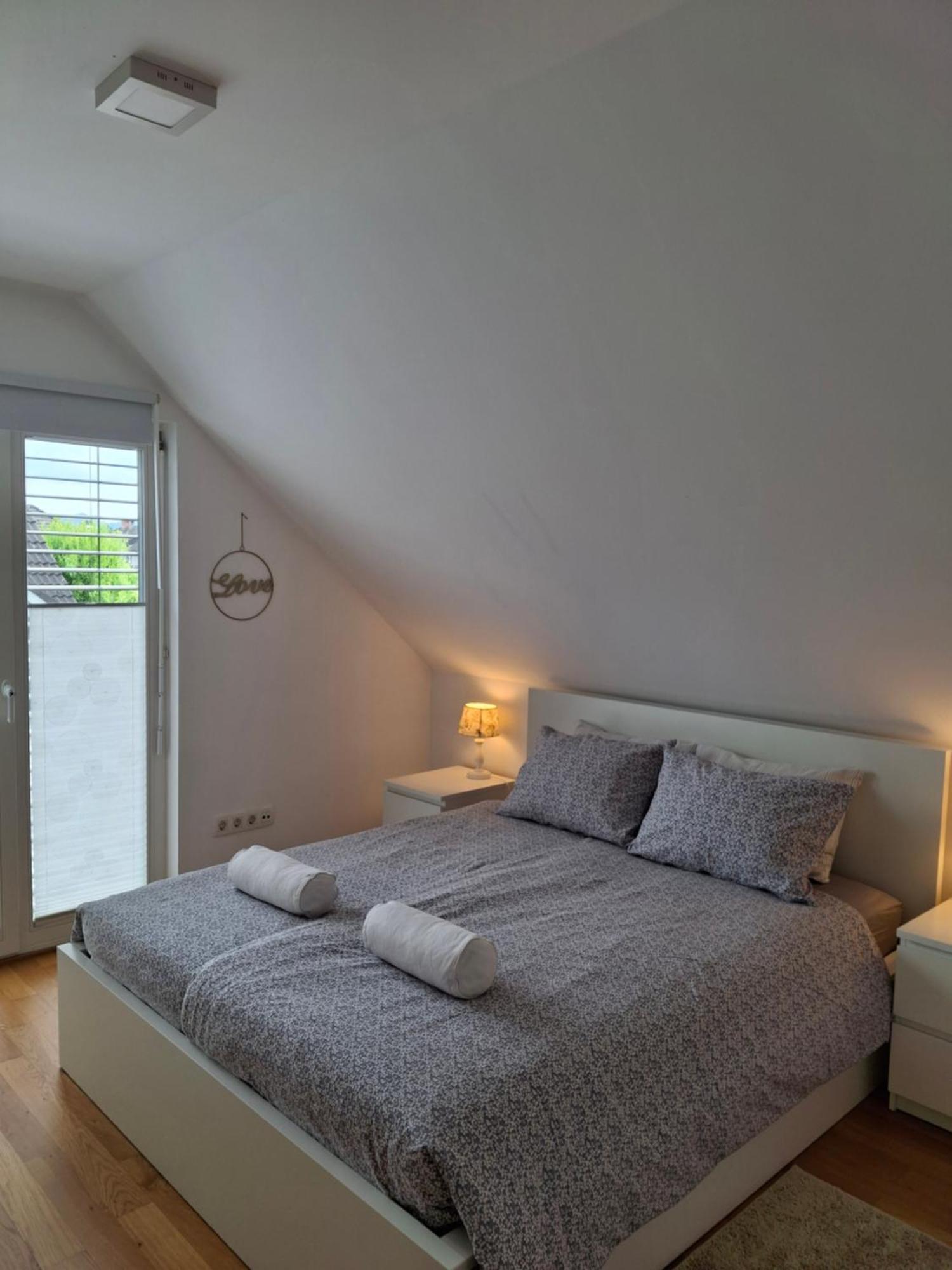 Spacious Family Home Near Bled - Modern & Cozy 라도블리차 외부 사진